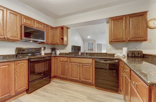 East Village at Copper House | Legends 11 Pet Friendly Spacious East Village Escape