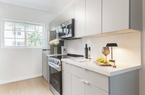 City Center Apartment | Lenox ID0023 - One Bedroom Apartment, Sleeps 4