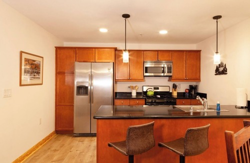 Taos Ski Valley Condo | Lift 1 Lookout - Snakedance Condos - New Property! - WiFi - Ski Locker - Mountai