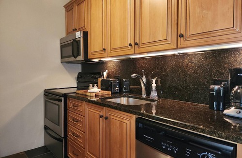 Aspen Condo | Lift One - Top floor one bedroom with a view