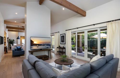 The Mesa House | Lighthouse Way