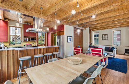 Telluride House | Like You're Local | Spacious Sunnyside Home for long stays, walk everywhere