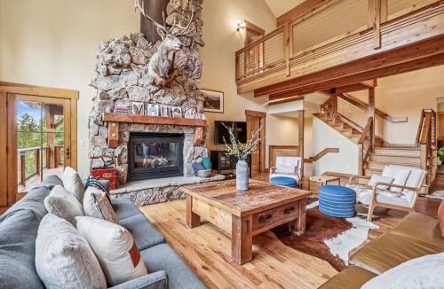 The Highlands House | Little Bear Lodge, Large Highlands Home, Private Hot Tub, Pet Friendly, Great Views