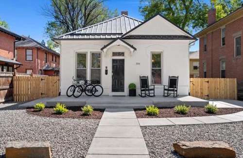 University North House | Little Luxe Retreat Walk to CSU, Private Hot Tub