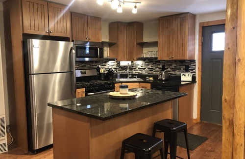 Woodland Park House | Little Woodys Hideaway-pet friendly 1Brm, sofa slpr - #329662