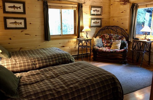 Meeker Cabin | Live Your Outdoor Dreams Without "Roughing It"