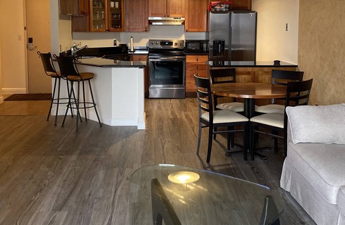 LoDo Condo | Location! Location! Location! ~ Luxury 1 BDRM, 1.5 BATH in Downtown Denver