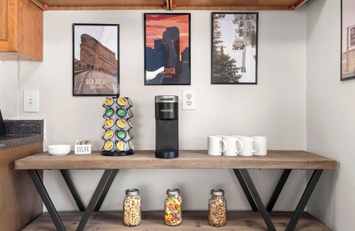 Highland House | LoHi Home – Walk to Dining, Bars, Downtown and more!