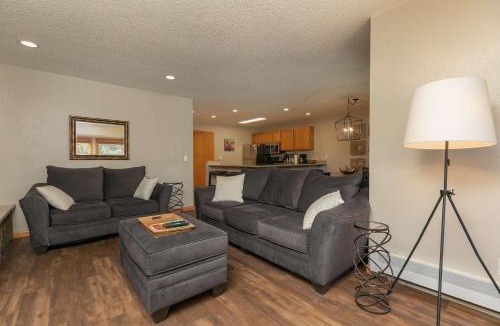 Historic District Apartment | Longbranch Pine Condo: Great Location