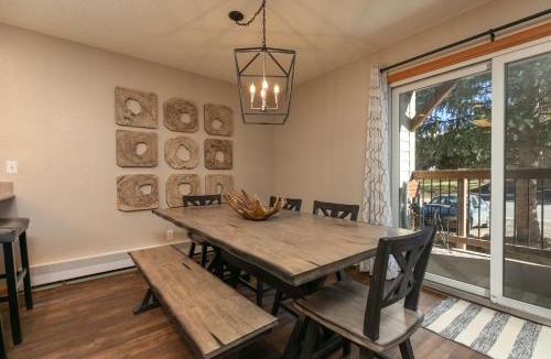 Historic District Apartment | Longbranch Pine Condo: Great Location