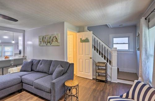 Lorain House | Lorain Lake Cottage < 1 Mi to Lake Erie Fun!