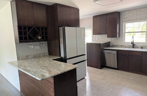 Skyway House | Lovely 3-bedroom house in Colorado Springs. Close to MANY attractions!