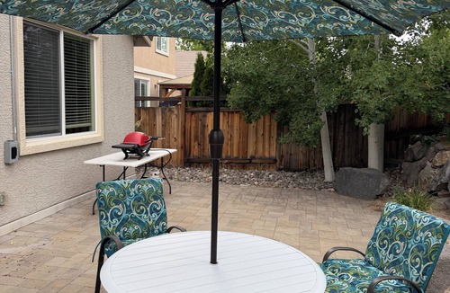 Sparks House | Lovely 3-bedroom handicap accessible, family friendly house in Spanish Springs