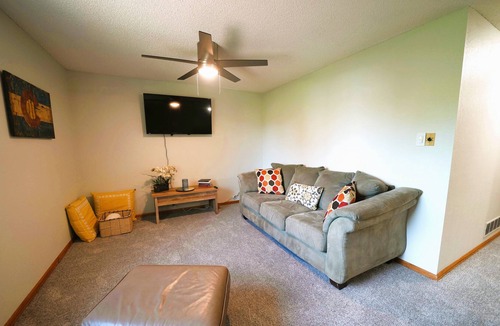 North Central Westminster House | Lovely 3Bdr/3Bath home with garage parking