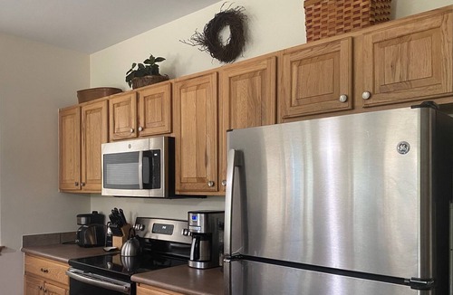 Willow Grove Condo | Lovely, Peaceful Condo Close to Skiing, River and Services