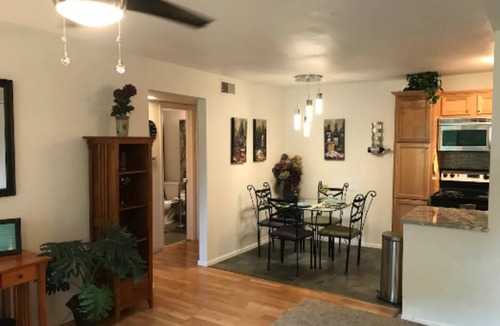 Glenwood Grove - North Iris Condo | Lovely, Remodeled, Zen-like, 1-bdrm. Condo!