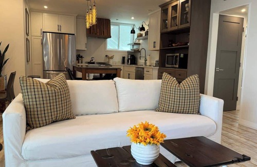 Balboa Peninsula House | LUX Casa 223 Beachfront | Best Views & Location