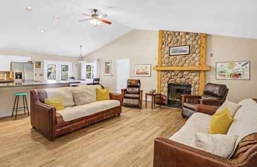 Glenwood Springs House | Lux Private Getaway in Glenwood Springs!