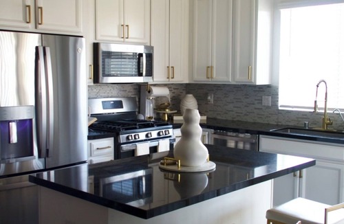 Enterprise Condo | Luxe 2BR/2BA Gated Condo Near Strip with Free Parking