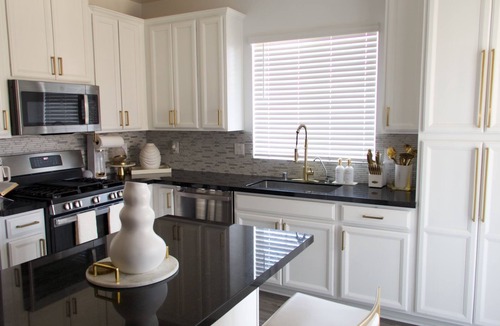 Enterprise Condo | Luxe 2BR/2BA Gated Condo Near Strip with Free Parking
