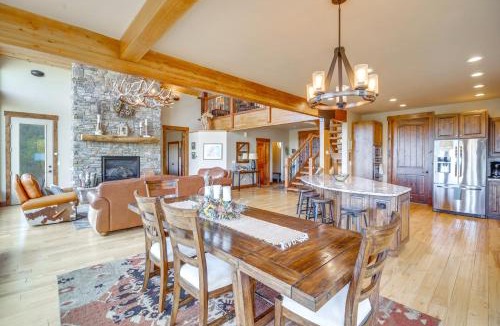 Florissant House | Luxe Florissant Home w/Pikes Peak Views!