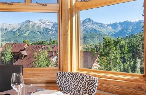 Mountain Village House | Luxuious Log Townhome w/Private Hot Tub