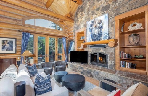 Mountain Village House | Luxuious Log Townhome w/Private Hot Tub