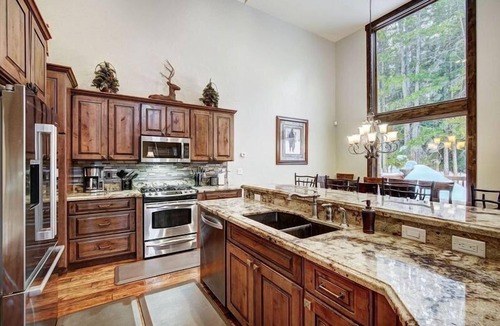 Blue River House | Luxurious 5 bedroom/5.5 bath gorgeous home with hot tub and ping pong table