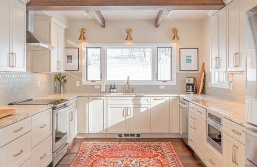 Mount Crested Butte House | Luxurious Mt CB Home | 5 Bedroom | Home Gym | Hot Tub | Gas Grill | Mtn Views