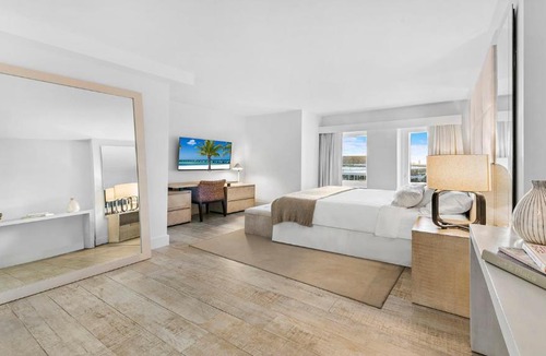 South Beach Apartment | Luxurious Private Condo at 1 Hotel & Homes -945