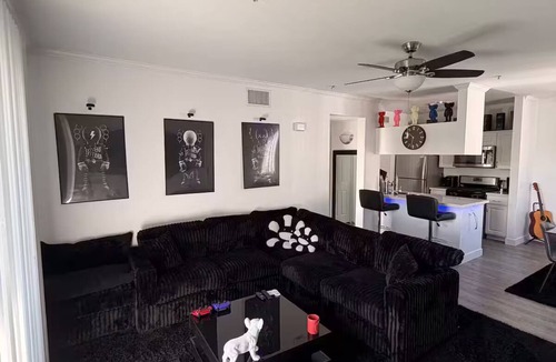 Valencia Apartment | Luxury 1 bed 1 bath apartment