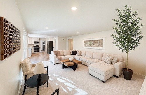 Mission Viejo House | Luxury 5BR 2 Master Suites Jacuzzi, Game Room & Sports Courts