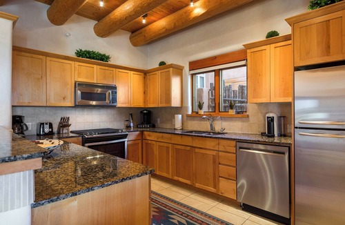 Tesuque Condo | Luxury Adobe Retreat with Jemez Mountain Views