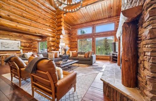 Baldy Mountain House | Luxury Breckenridge Modern Log Cabin, Mountain Views and Private Hot Tub