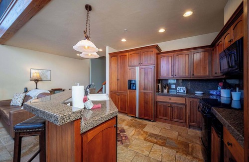 Purgatory House | Luxury Elkpoint 1-True Ski-In Ski-Out, Family Villa