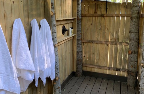 Pagosa Springs Bed & Breakfast | Luxury Glamping Tents, Event Barn and Mountain Ranch