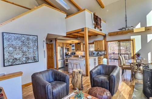 Hermosa House | Luxury Lodge - Close to Ski Hill & Durango - Hot Tub with Mountain Views