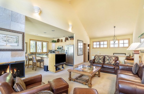 Mountain Village House | Luxury Lodge with Breathtaking Views