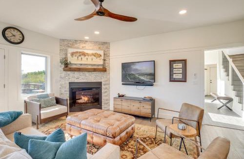 Glenwood Springs House | Luxury Modern Retreat: 40 Acres and Mountain Views