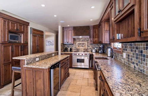Carbondale House | Luxury MTN Home w/Hot Tub, Views & Near Skiing!