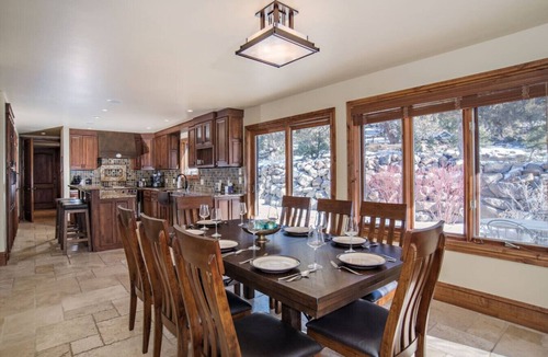 Carbondale House | Luxury MTN Home w/Hot Tub, Views & Near Skiing!