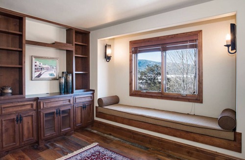 Carbondale House | Luxury MTN Home w/Hot Tub, Views & Near Skiing!