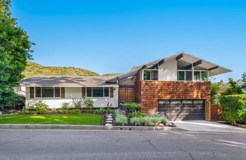 Laguna Beach House | Luxury Retreat with Views, AC, and full gym in Laguna Beach