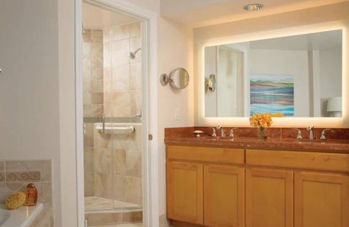 Newport Coast Hotel | Luxury two bed suite at beautiful Marriott Newport Coast- all amenities included