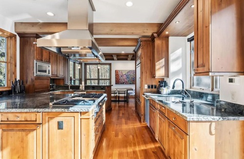 Vail House | Luxury Vail Estate Near Skiing & Golf Course