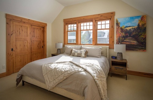 Grand Park House | Luxury Villa 34 - Hot Tub /Game Room /Great Views /Best Price - $500 Free Activities Daily