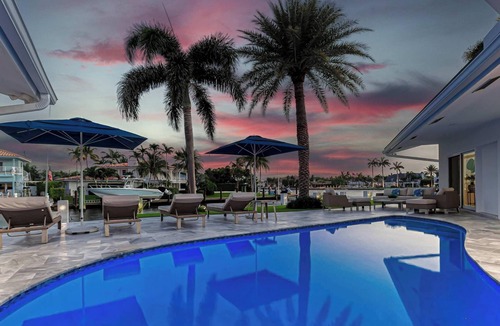 Bermuda Riviera House | LVS Villa Azul – Coastal Oasis | 5-Min Walk to Beach & Waterfront Living