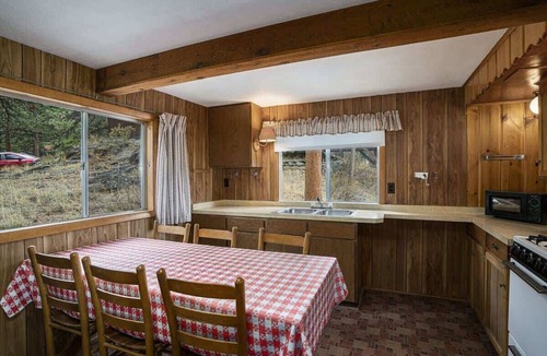 Estes Park House | Machin's Cottage #4 - Rustic beauty in Estes Park