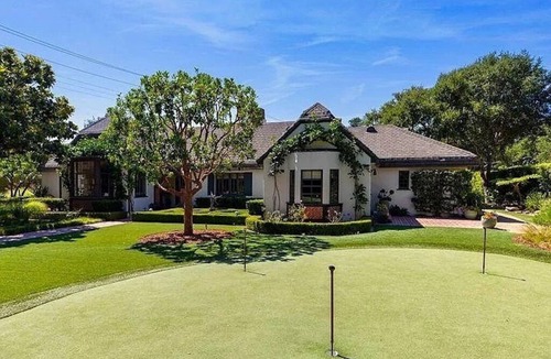 Hedgerow Cottage | Magical & Private Montecito Estate