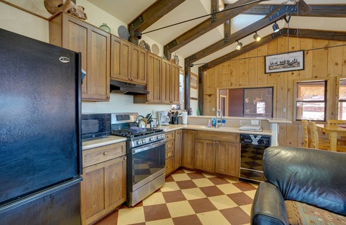Moab House | Main House, disc golf, kayaks, ATV, wildlife, hiking, beach, pet friendly